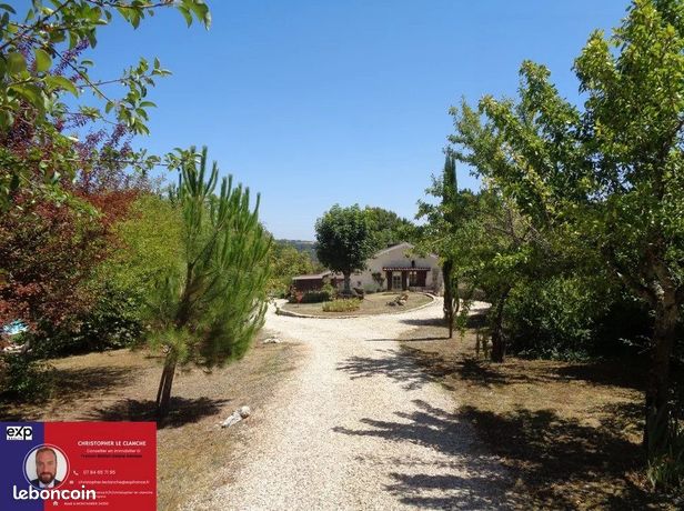 Propriété 12 pièces 206 m²