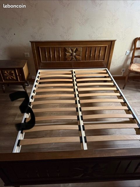 Lit + chevet + armoire (image 1)