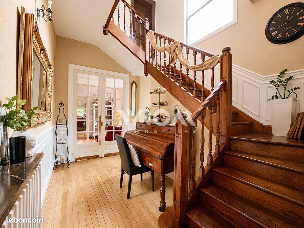Maison 8 pièces 270 m² · à Arras · 270 m² · 694 000 €