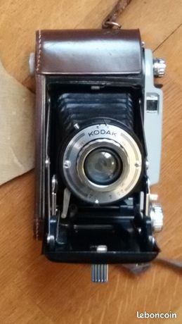 Vntage KODAK Camera Model A 11, Made n France 1950's. Very Rare