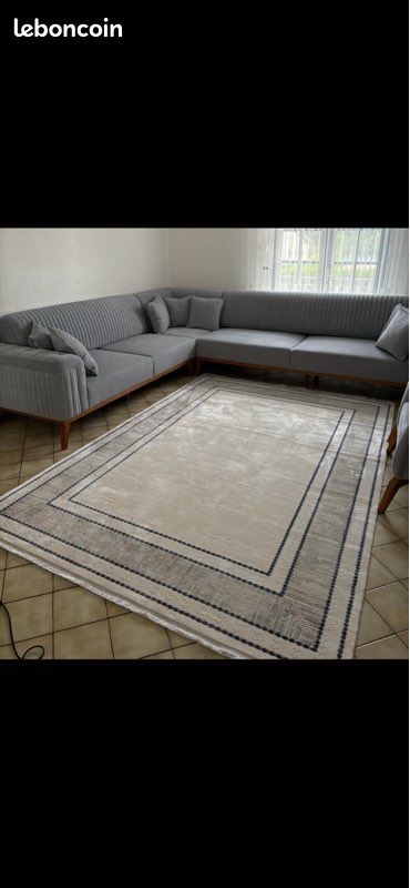 Grand Tapis karmen Elegance comme neuf (image 1)