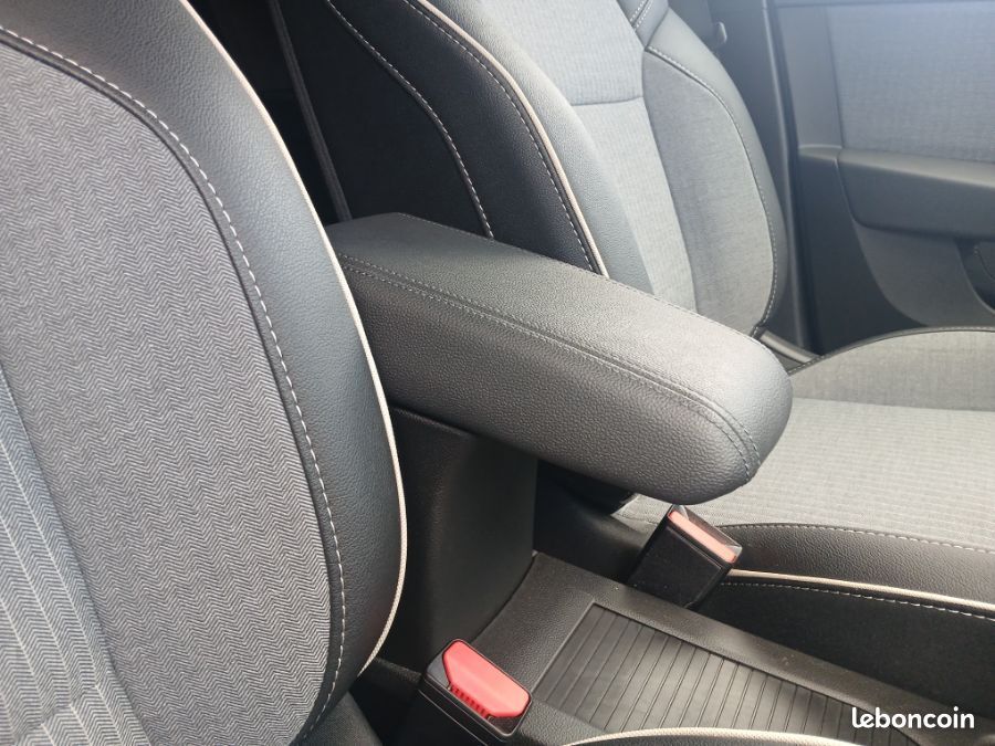 Renault Clio V 1.0 TCe 90 BVM6 TECHNO GPS Camera JA16 (image 28)