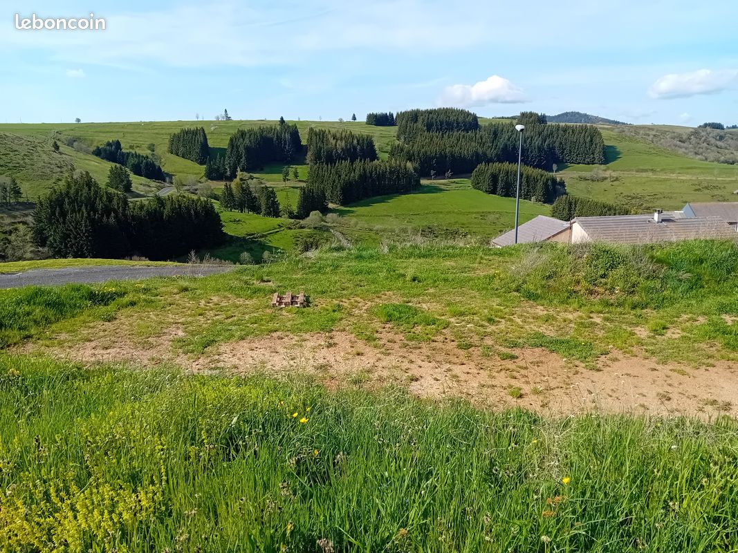 Terrain à vendre · à Le Béage · 28 000 €