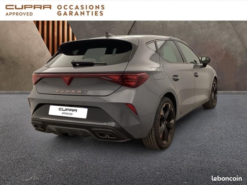 Cupra Leon 1.5 eTSI Hybrid 150ch V DSG7 (image 11)