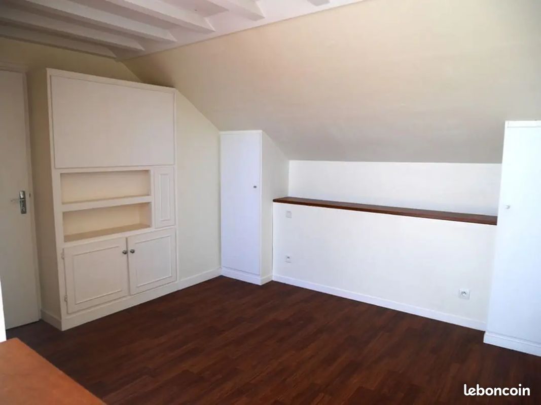 Appartement 1 pièce 15 m² · à Rennes · 14,8 m² · 395 €