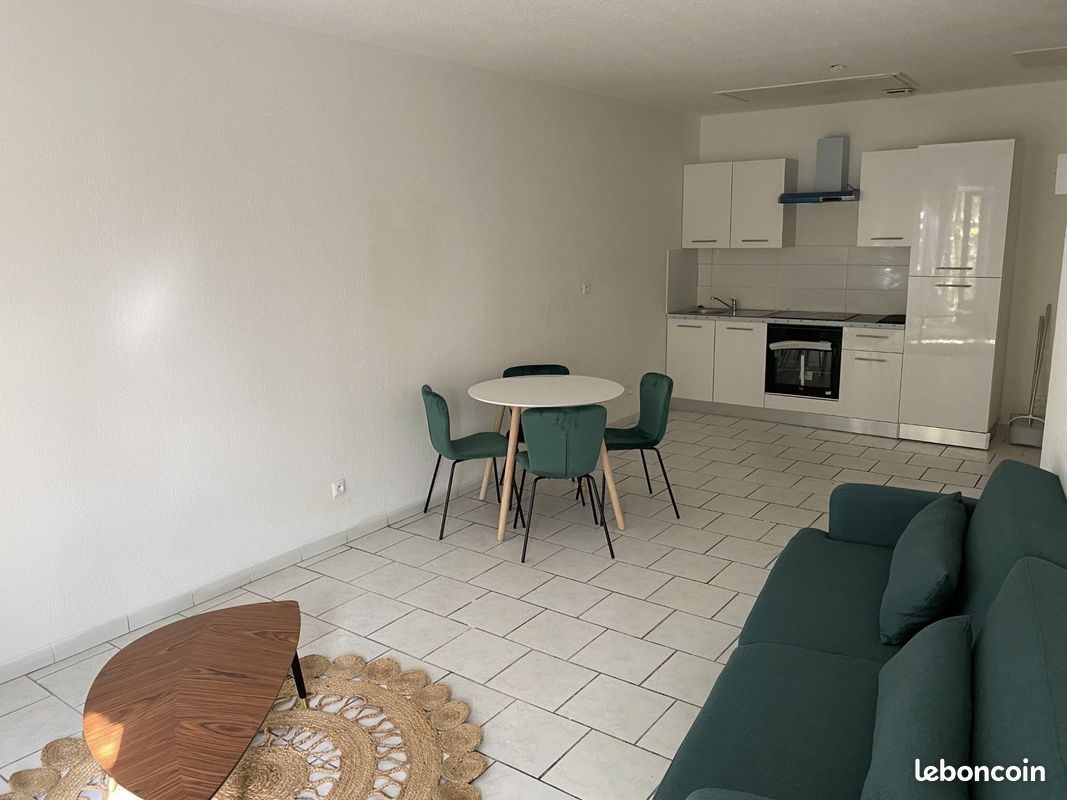 Appartement 2 pièces 40 m² · à Toulon · 40 m² · 600 €