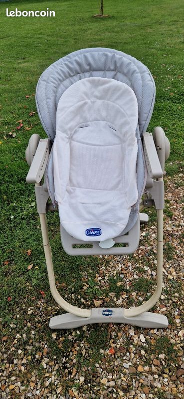 Chaise haute Chicco blanche (image 1)