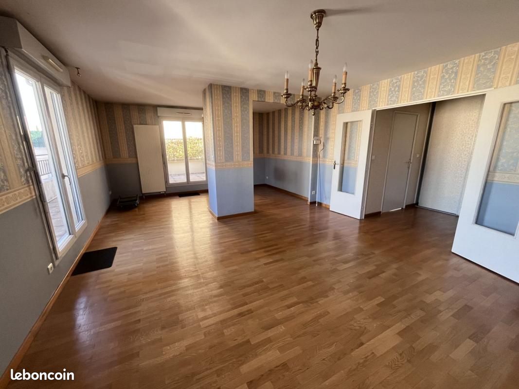Appartement 3 pièces 93 m² · à Lyon 4e · 93 m² · 549 000 €