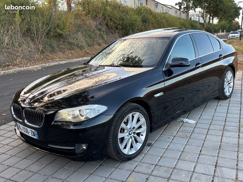 BMW 530d F10 6 cylindres • Finition Luxury Line • Affichage tête haute • Intérieur cuir beige • Caméra (image 1)