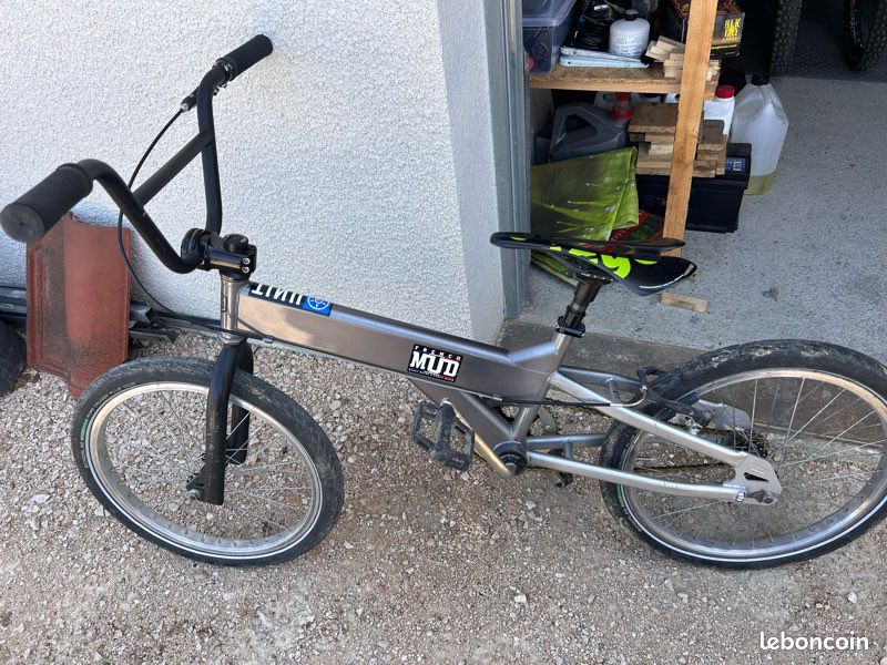Bmx (image 1)