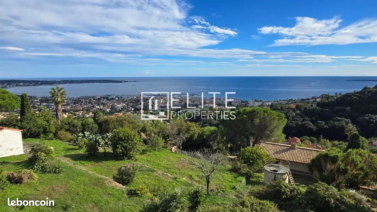 Maison 7 pièces 180 m² · à Vallauris · 180 m² · 1 200 000 €