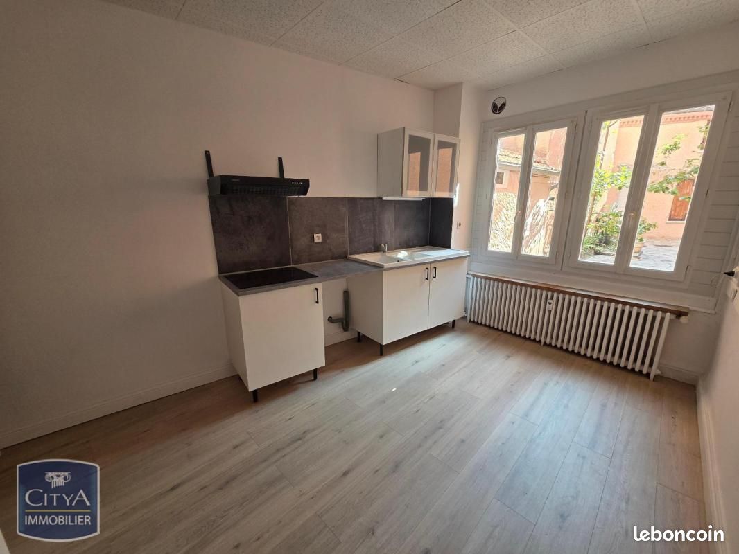 Appartement 1 pièce 23 m² · à Issoire · 23 m² · 267 €