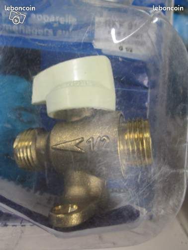 Vannes d'arrêt gaz 1/2 (image 1)
