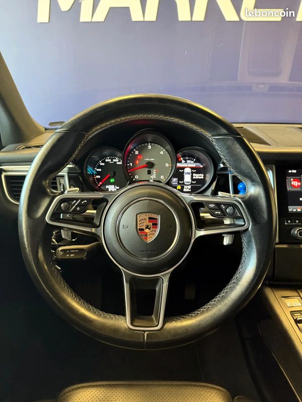 PORSCHE Macan 3.0 D 258ch S Diesel - 2016 - 143 500 km - Suivi complet - Attelage Amovible (image 9)