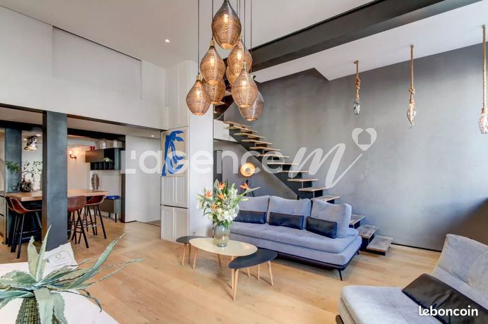 Loft/Atelier/Surface 3 pièces 118 m²