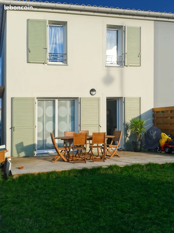 Maison 4 pièces 74 m² · à Châteauneuf-les-Martigues · 74 m² · 328 000 €