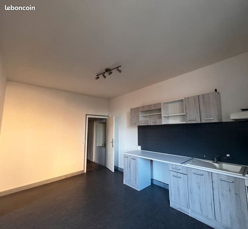 Maison 4 pièces 115 m² · à Thiviers · 115 m² · 90 000 €
