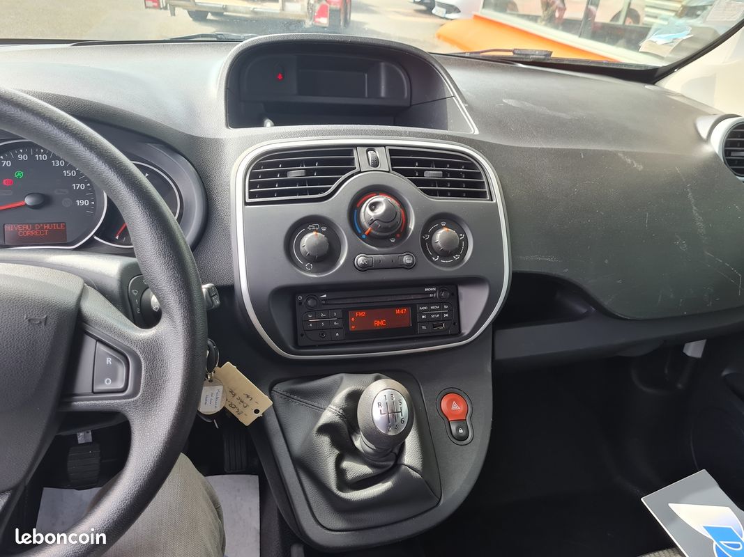 Renault KANGOO II EXPRESS 1.5 BLUE DCI 80CH GRAND CONFORT 5CV (image 4)