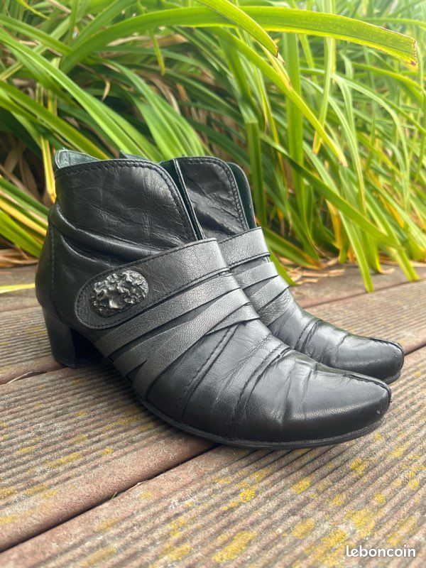Bottines Noires En Cuir - Taille 37 - Marque Bisous Confiture - Occasion En Très Bon état - Style à Enfiler