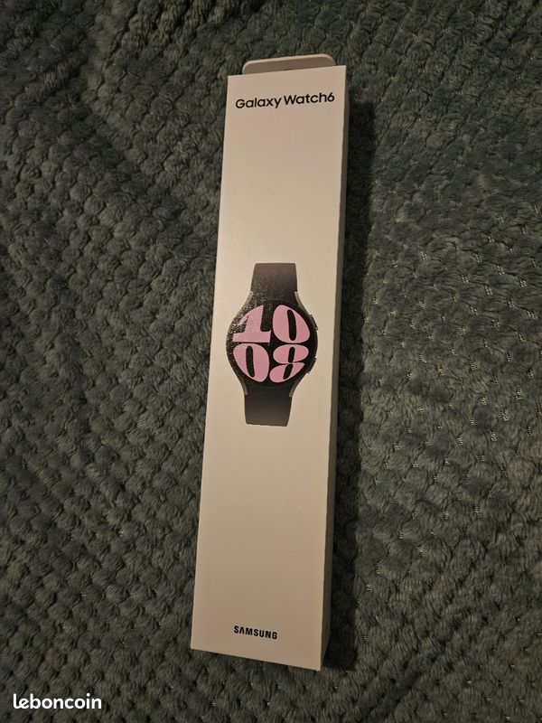 Montre Galaxy Watch 6 noire (image 1)