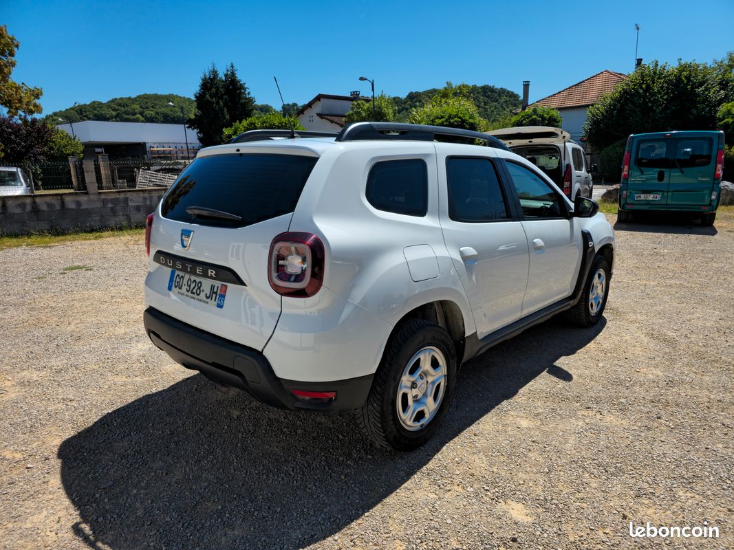 Dacia Duster 1.5 Dci 95 Chevaux Essentiel (image 3)