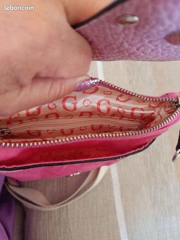 Sacoche Guess (image 4)