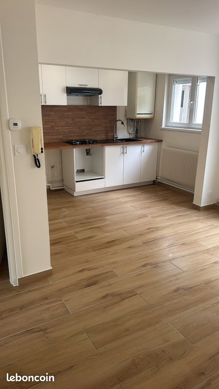 Appartement 2 pièces 45 m² · à Boulogne-sur-Mer · 45 m² · 590 €