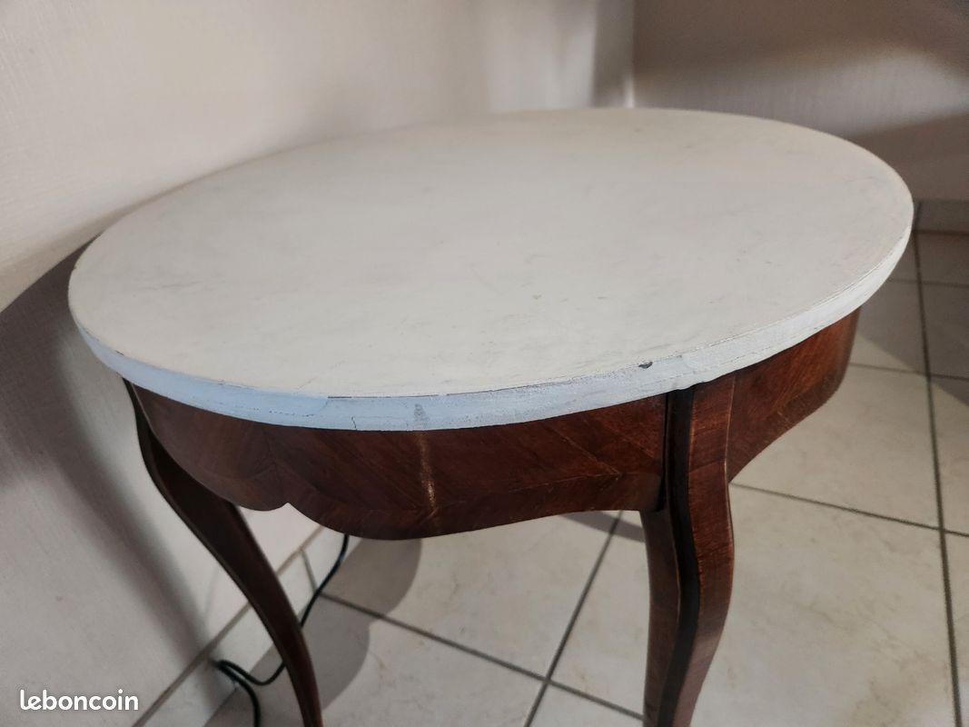 Petite table d'appoint bois et marbre style Louis XV (image 5)