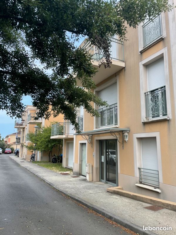 Appartement 2 pièces 41 m² · à Bruges · 41 m² · 850 €/mois