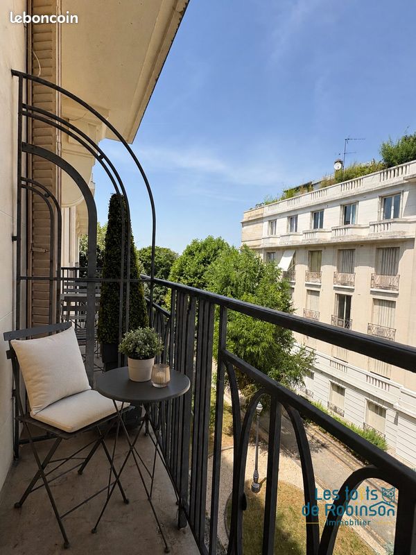 Appartement 2 pièces 57 m² · à Paris · 57 m² · 705 000 €