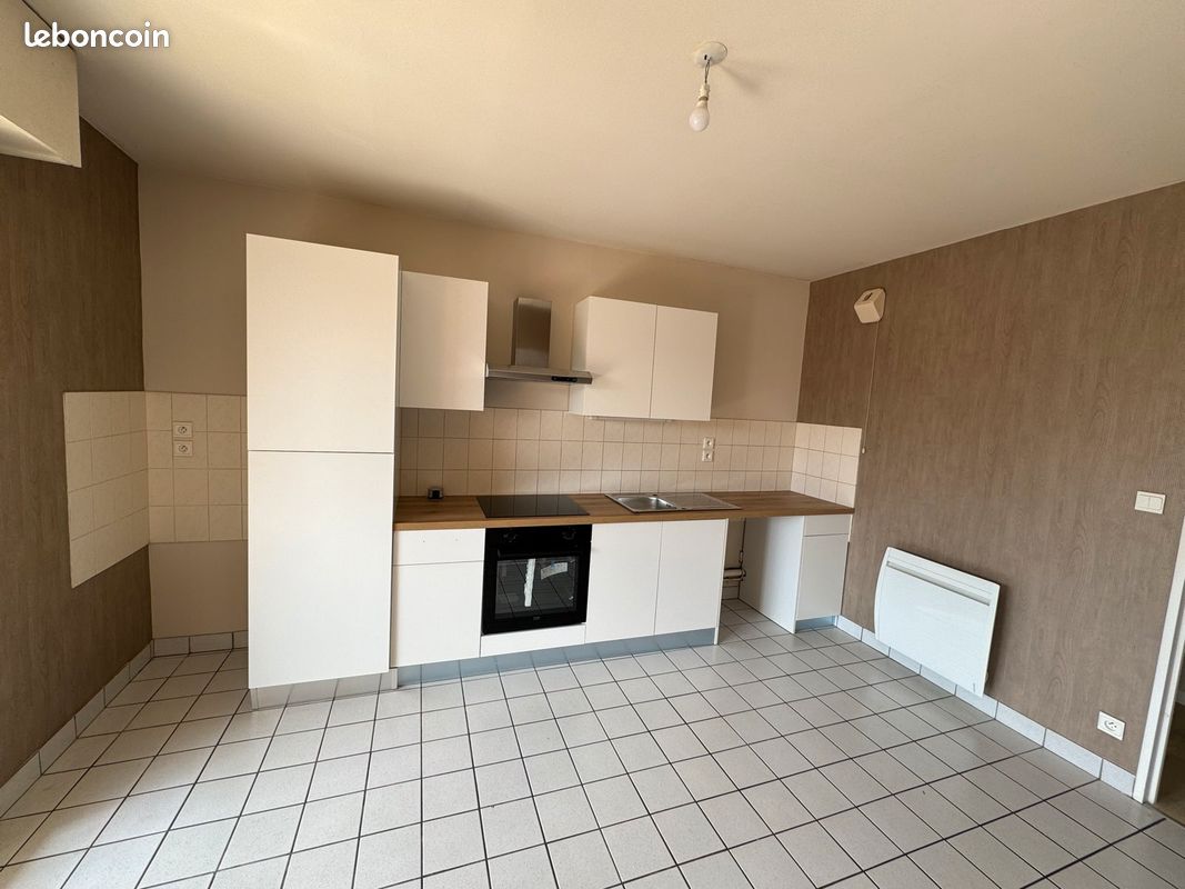 Appartement à louer T3 dans un quartier très calme - Limoges 87000 Centre-Hôtel de Ville Emailleurs (image principale 0)