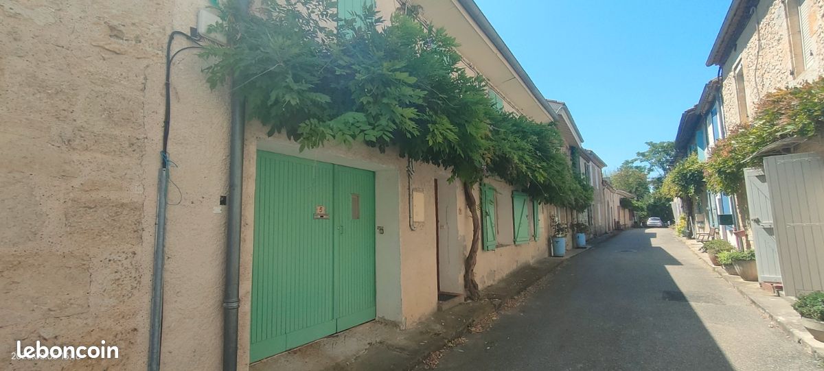 Maison 6 pièces 250 m² · à Castet-Arrouy · 250 m² · 238 500 €