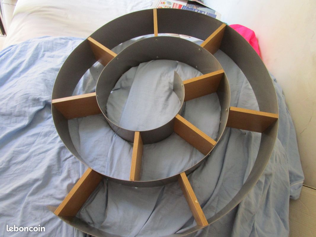 Kare design escargot style ron arad kartell bibiotheque (image 4)