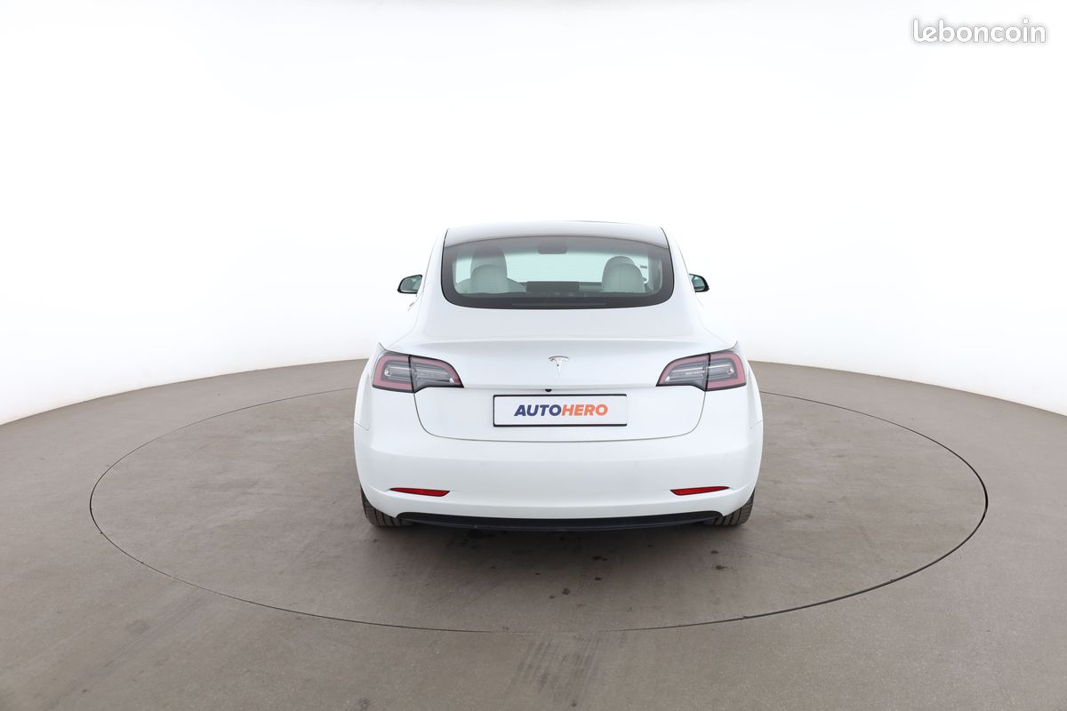 Tesla Model 3 Autonomie Standard Plus RWD 60 kWh 275 ch (image 13)