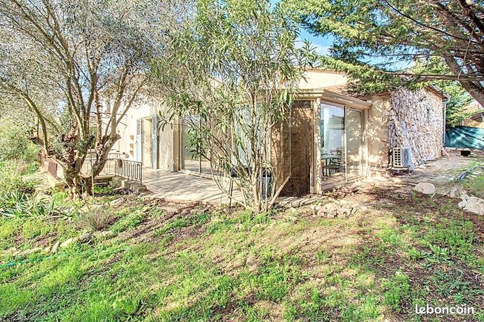 Propriété 4 pièces 108 m²
