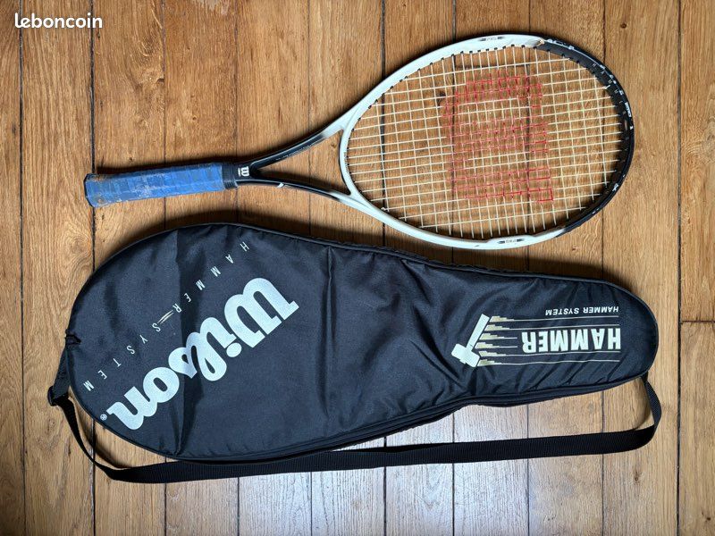 RAQUETTE TENNIS WILSON Hammer 6.2 Titanium Power Holes Mid Plus Manche