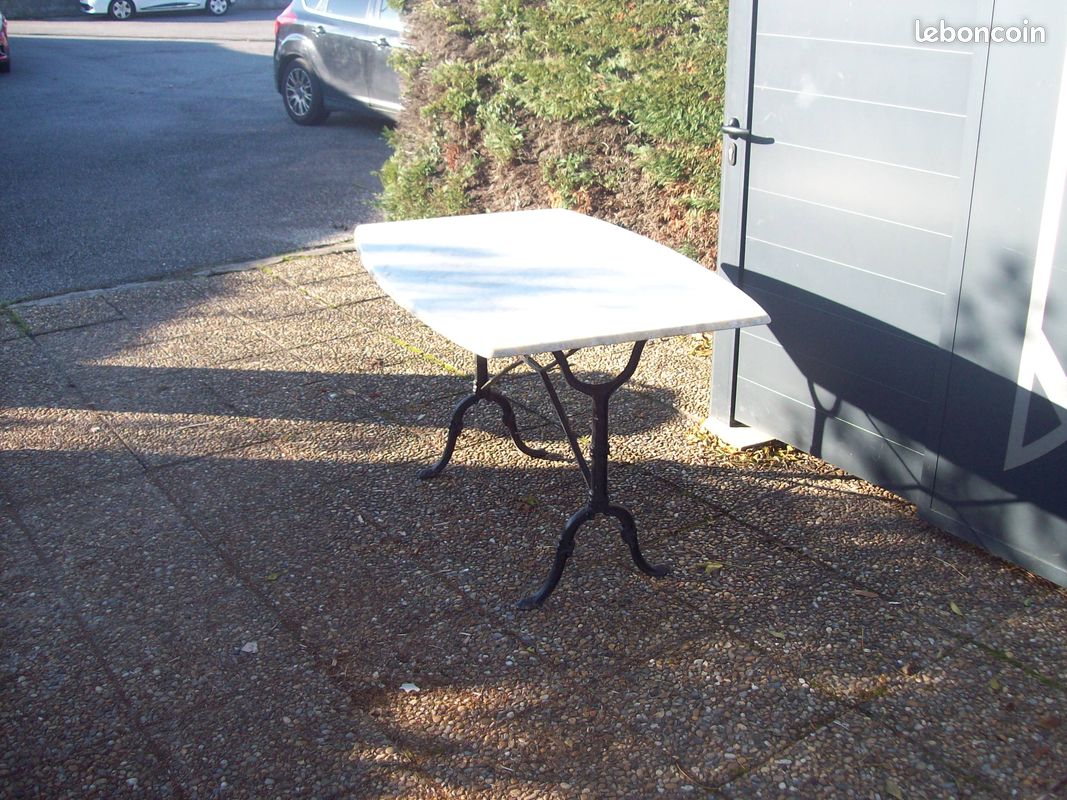 Table marbre (image 2)