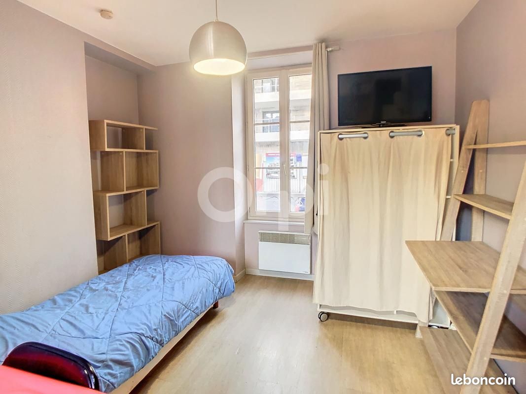 Studio 1 pièce 13 m² - Brive-la-Gaillarde 19100 (image 3)