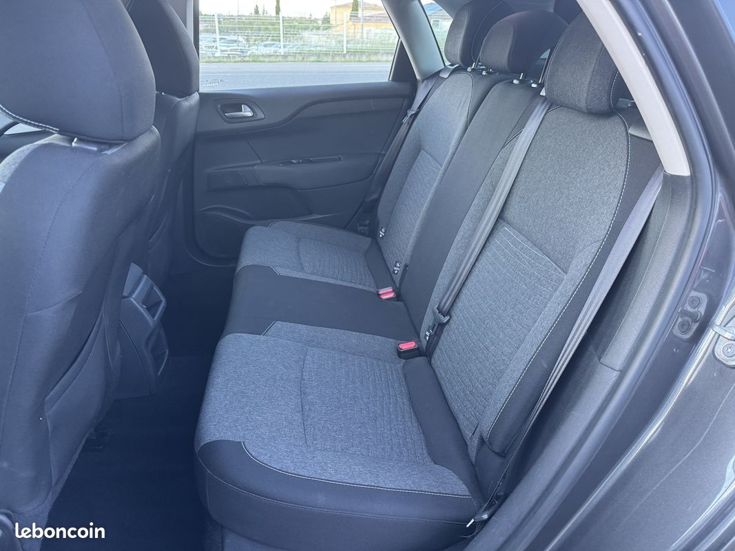Citroen C4 BLUEHDI 120CH FEEL S&S (image 13)
