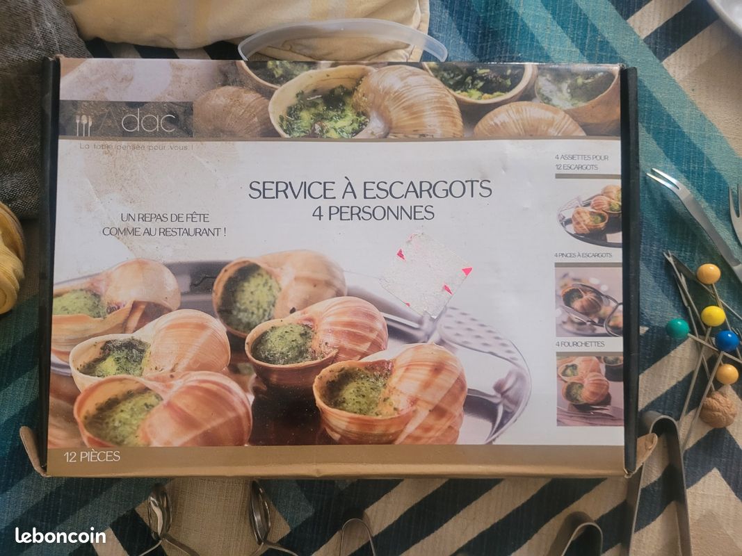 Service à escargots Félix Frères en métal blanc (Toulouse