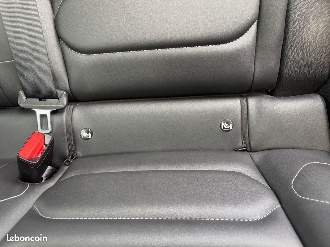 CITROEN C4 X 1.2 PureTech 130 SS EAT8 Shine TVA RECUPERABLE (image 23)
