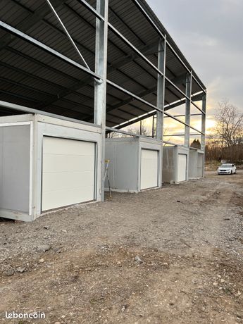 LOCATION DE BOX