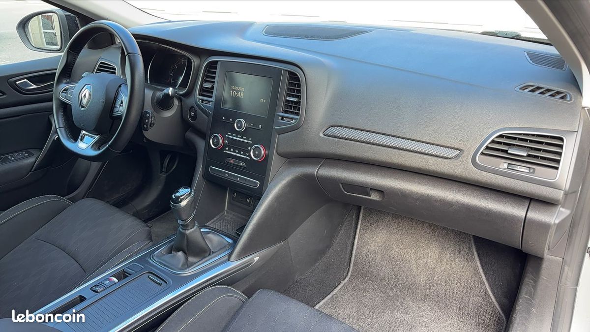 Renault Mégane 1.3 Tce 115 Limited (image 10)