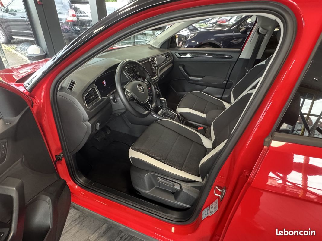 Volkswagen T-Roc 2,0L TDI 150 Ch Carat DSG 480,66E/Mois (image 4)