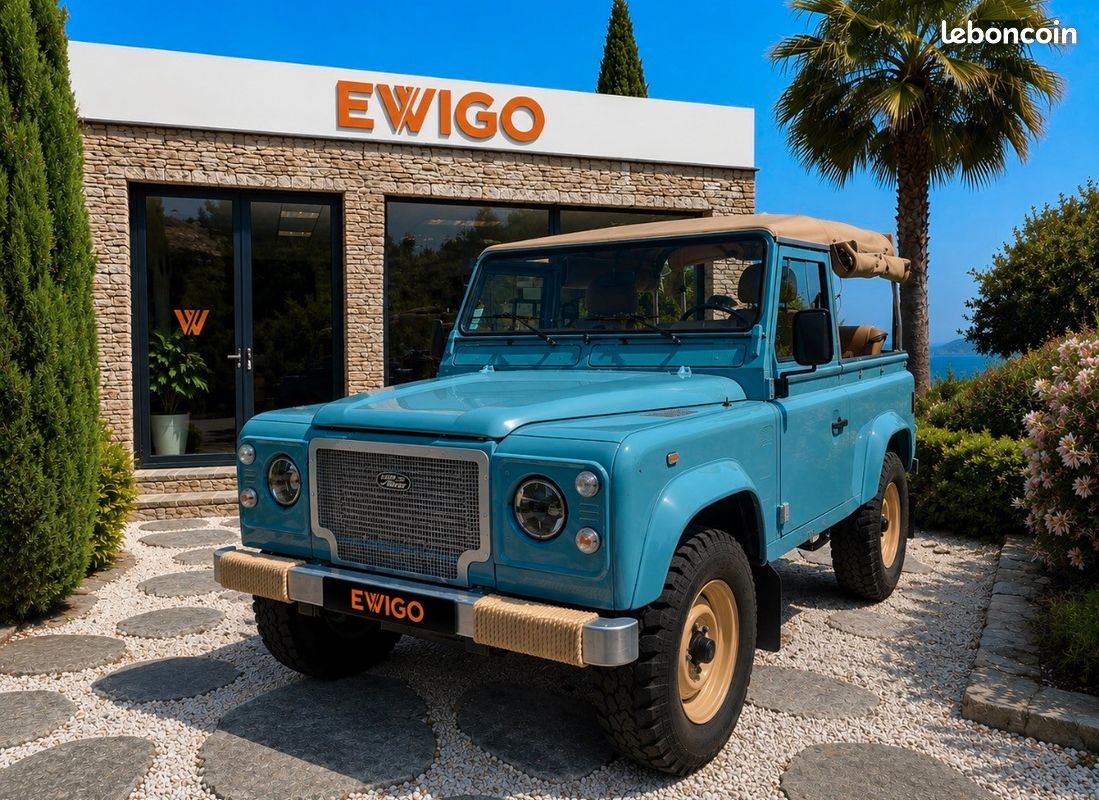 LAND ROVER DEFENDER SOCIETE 110 2.5 TD5 120 VITRE 4WD RARE RÉFÉCTION PAR PRÉPARATEUR RENOMÉ-EXCELLENT ETAt (image 1)