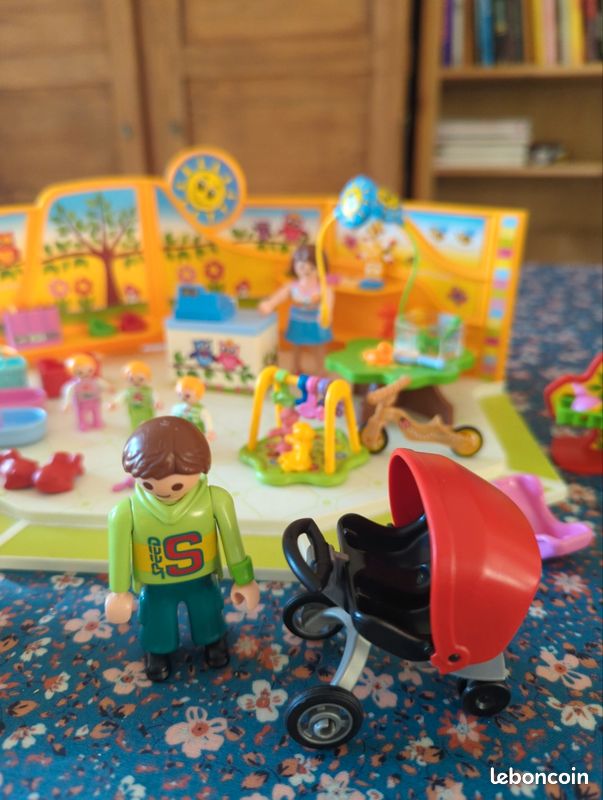 Lot playmobil magasin pour bébés (image 4)