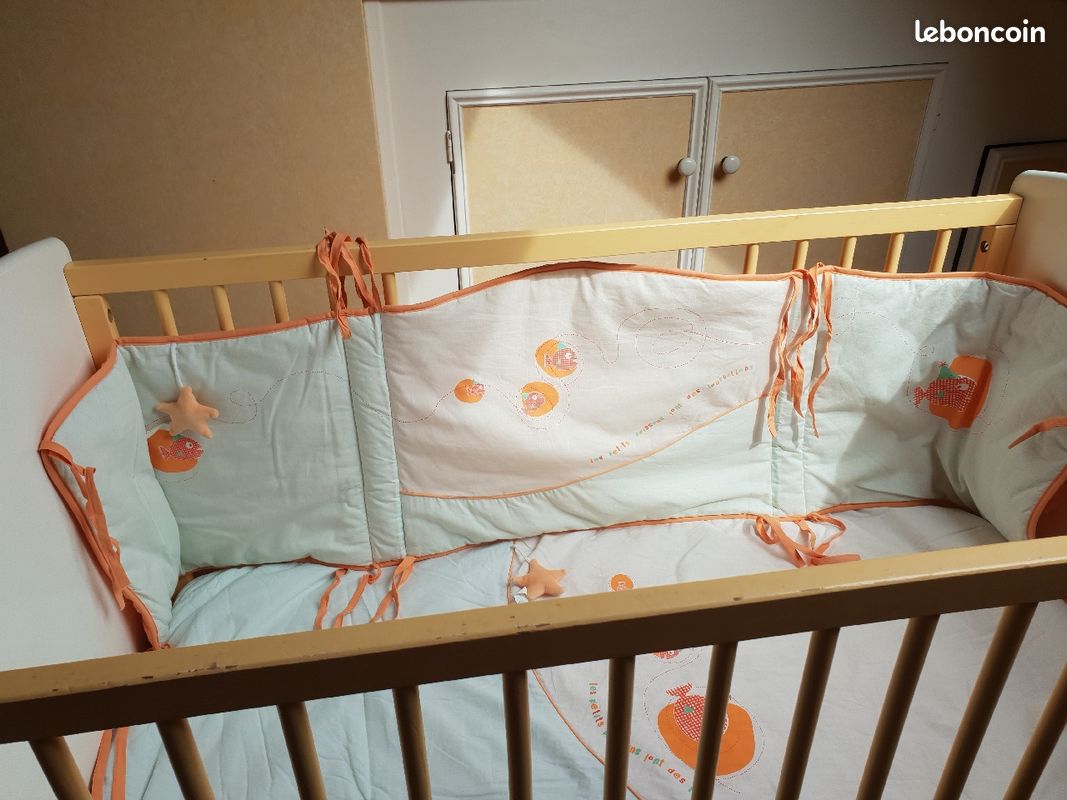 Lit de bébé (image 1)