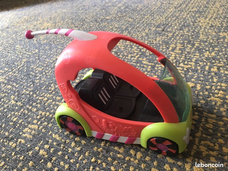 Voiture télécommandée (image 2)