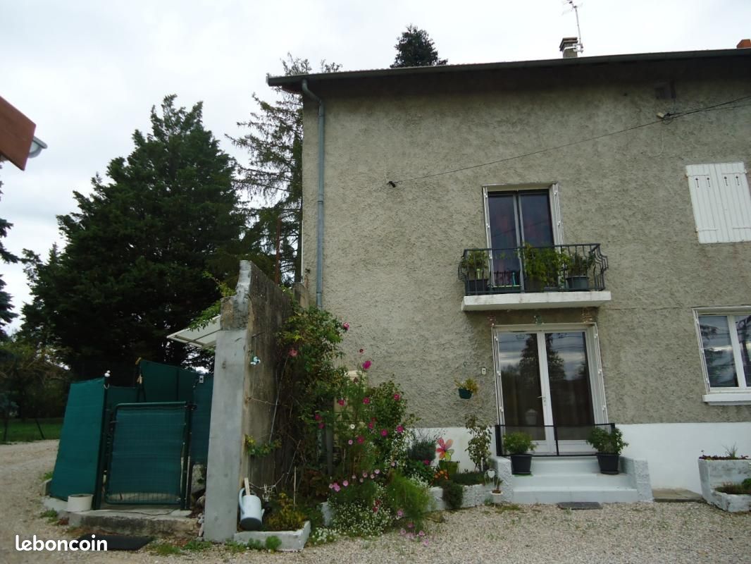Appartement 3 pièces 60 m² · à Charvieu-Chavagneux · 60 m² · 765 €