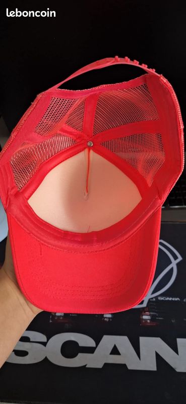 Casquette rose (image 2)